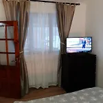 Апартаменты Victor 38 *