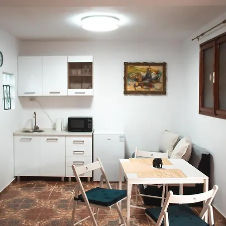 Apartament Victor 38