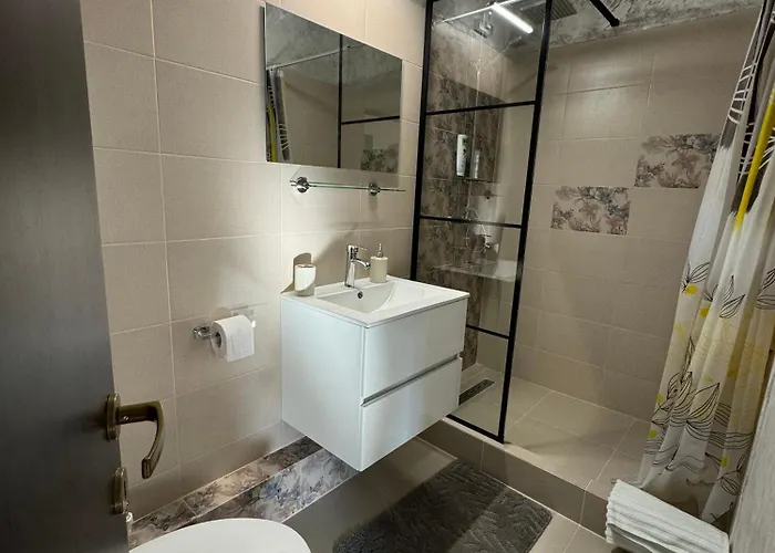 Victor 38 アパート