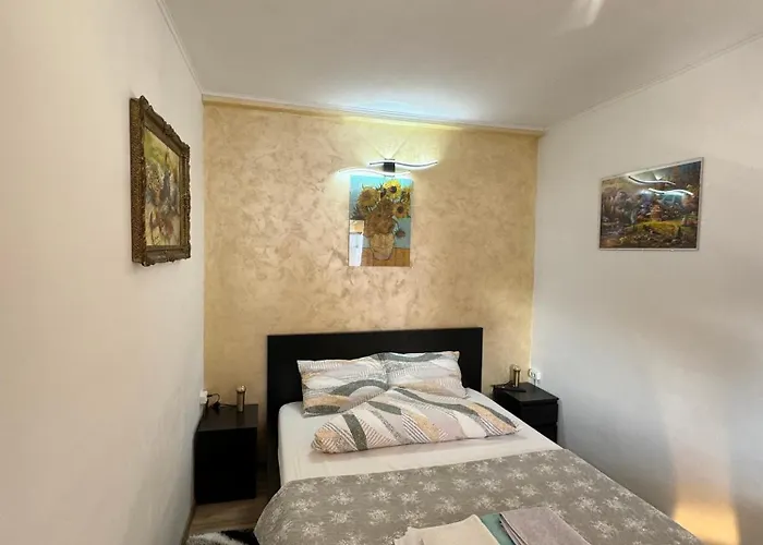 Appartement Victor 38 *