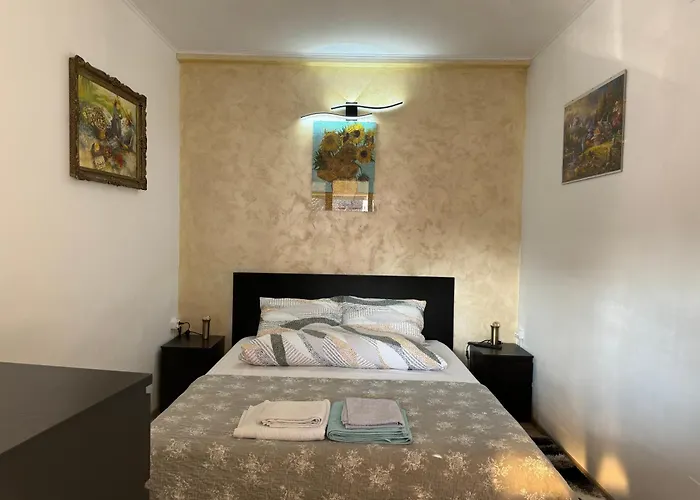 Victor 38 דירה *